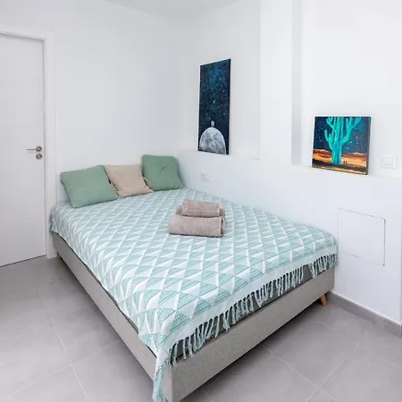 Mansion With Heated Pool - Jacuzzi * Corralejo