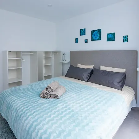 Mansion With Heated Pool - Jacuzzi * Corralejo