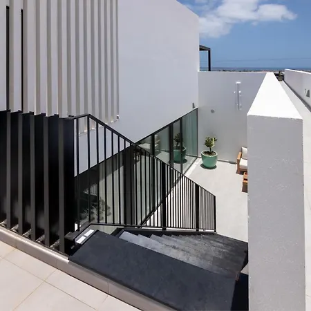 Mansion With Heated Pool - Jacuzzi Corralejo
